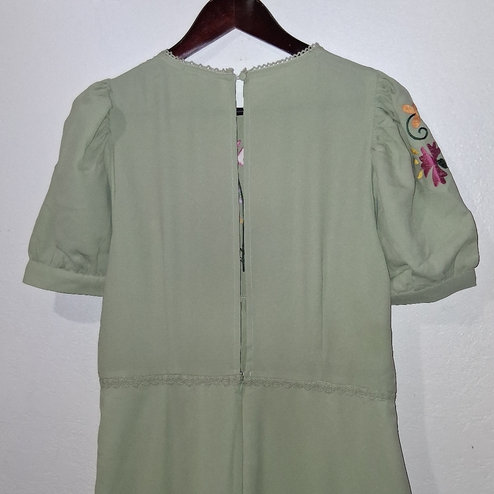 NWT ASOS Embroidered Green Tea Party Dress - Picture 9 of 11